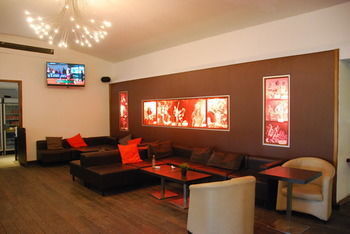 Best Holiday Hotel Grimaud Esterno foto